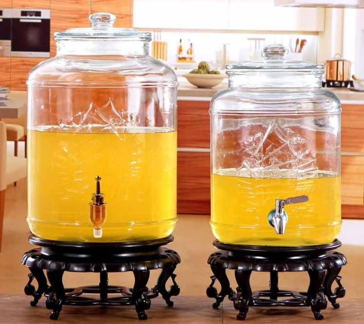 5L 8L Glass Storage Jars Stainless Steel Faucet For Orgnge Juice OEM